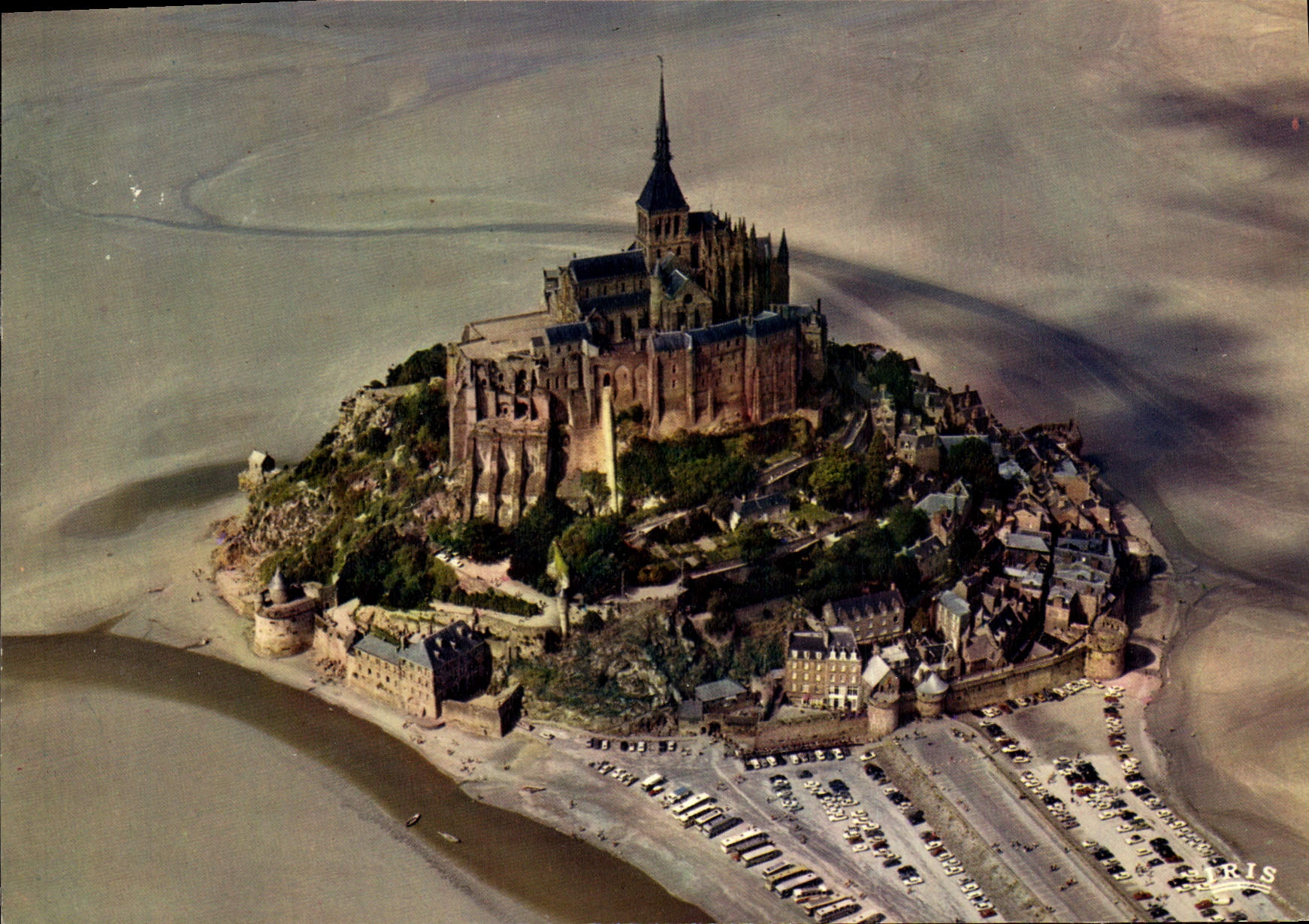 CPM Le Mont Saint Michel Vue Aerienne L'Arrivee