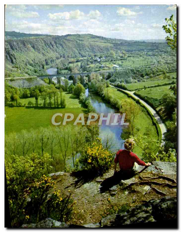 CPM Couleurs Et Lumiere De Francer La Luxuriante Normandie Vallee De L'Orne La Suisse Normande A Clecy