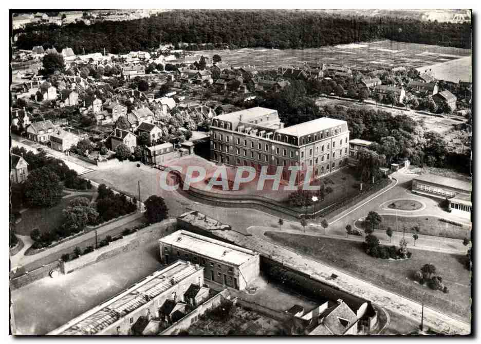 CPM En Avion Au Dessus De Lievin Au Centre Les Grandes Bureaux Des Mines