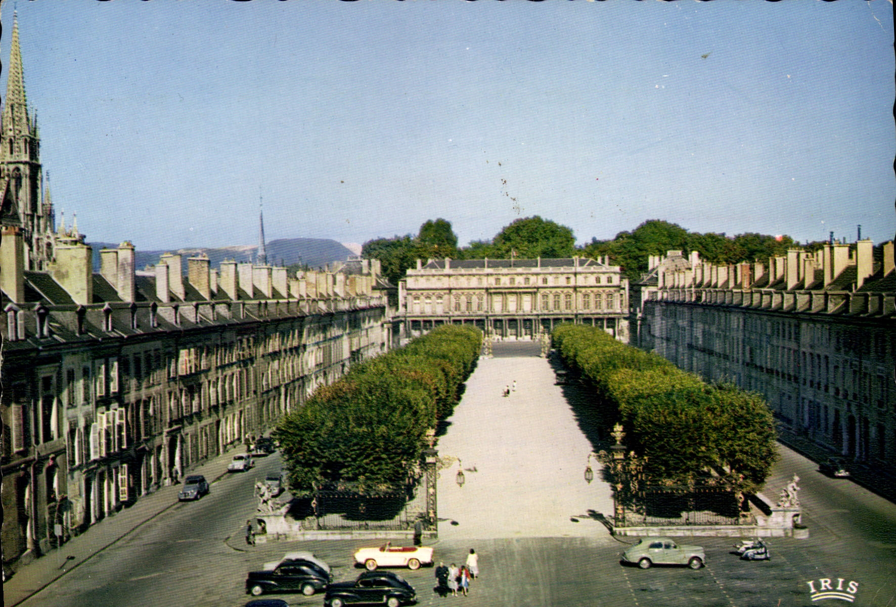 Place de la Carrière — Nancy — éditeur IRIS, n° de série non visible