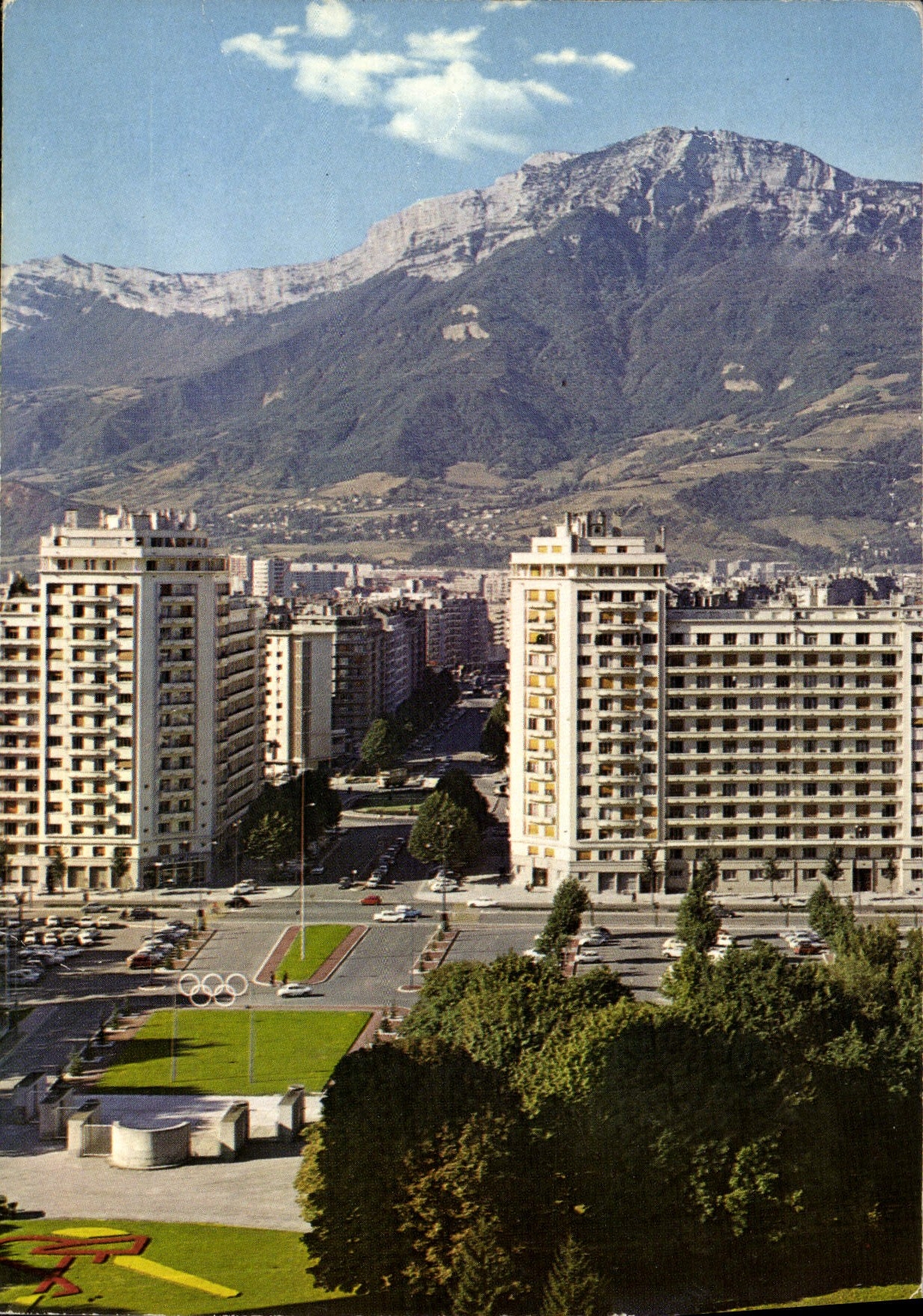 CPM Grenoble Place Paul Mistral Boulevard Marechal Joffre Park Hotel Moucherotte