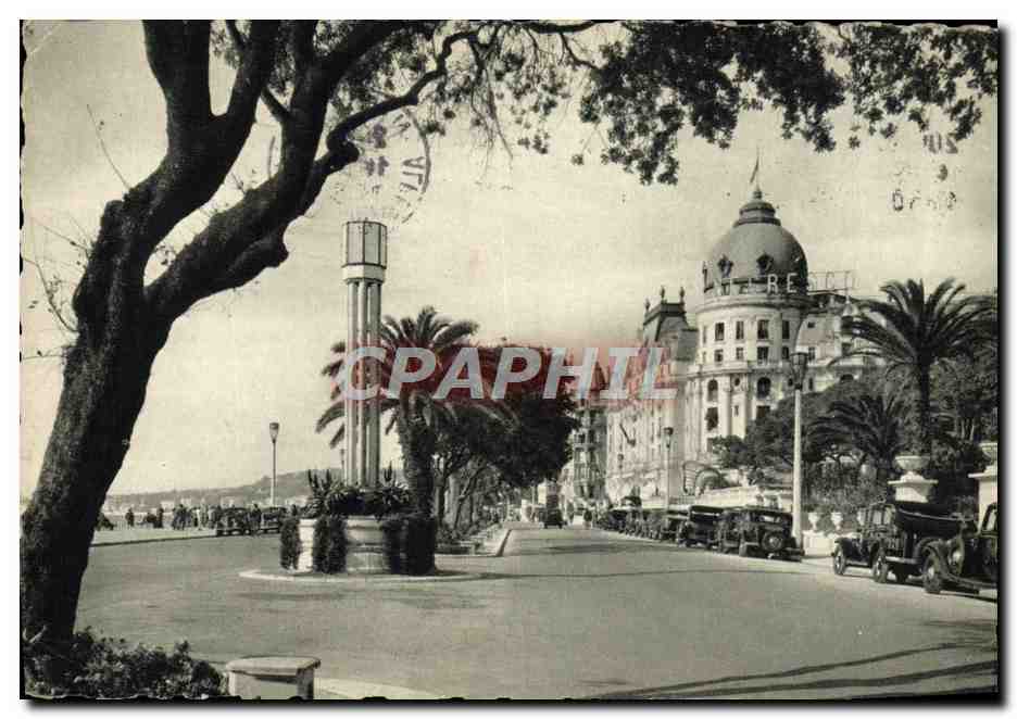 CPM Nice Promenade Des Anglais L'Hotel Negresco