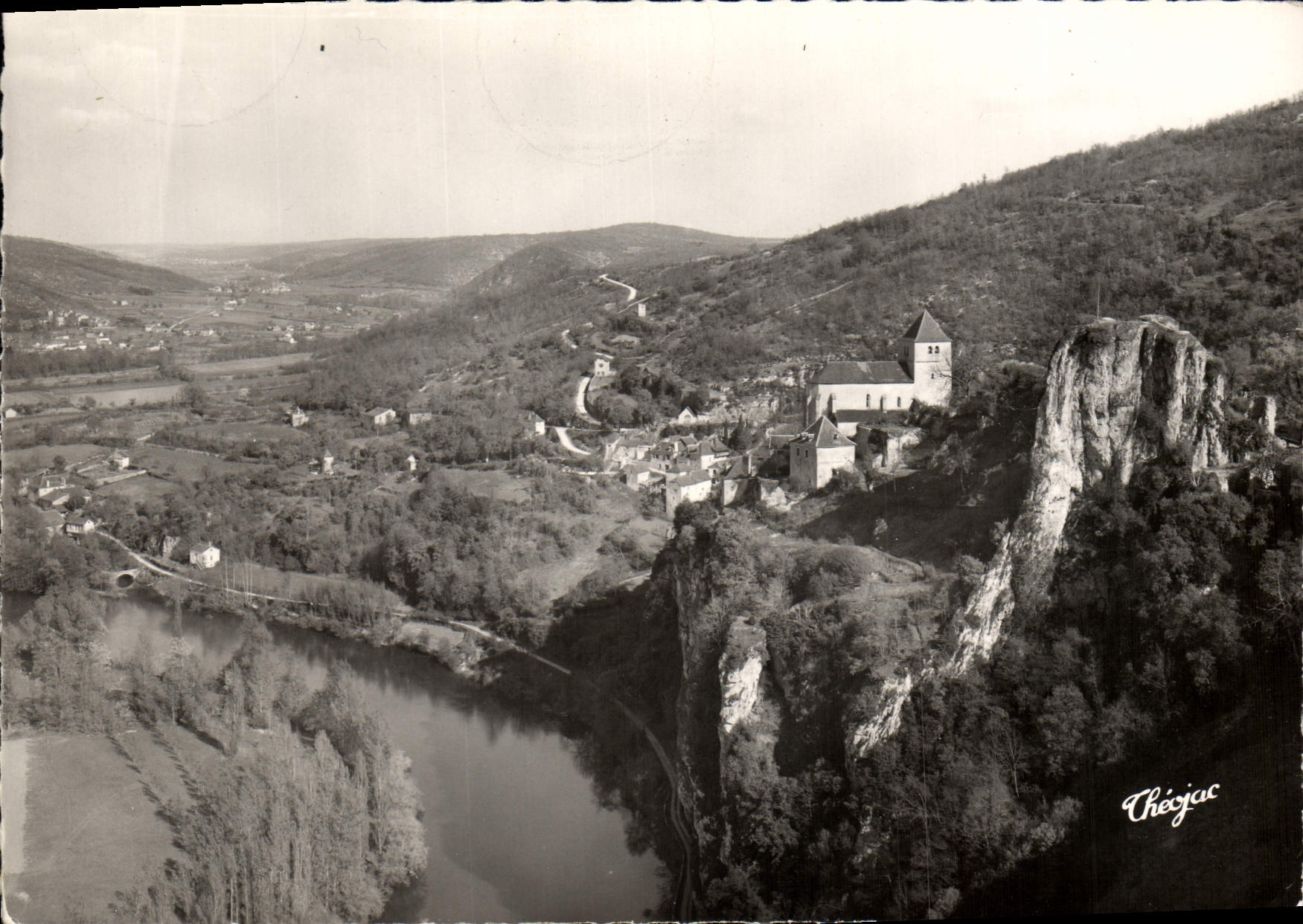 La Vallée du Lot — Perle du Quercy — ST-CIRQ-LAPOPIE — Éditions Théojac