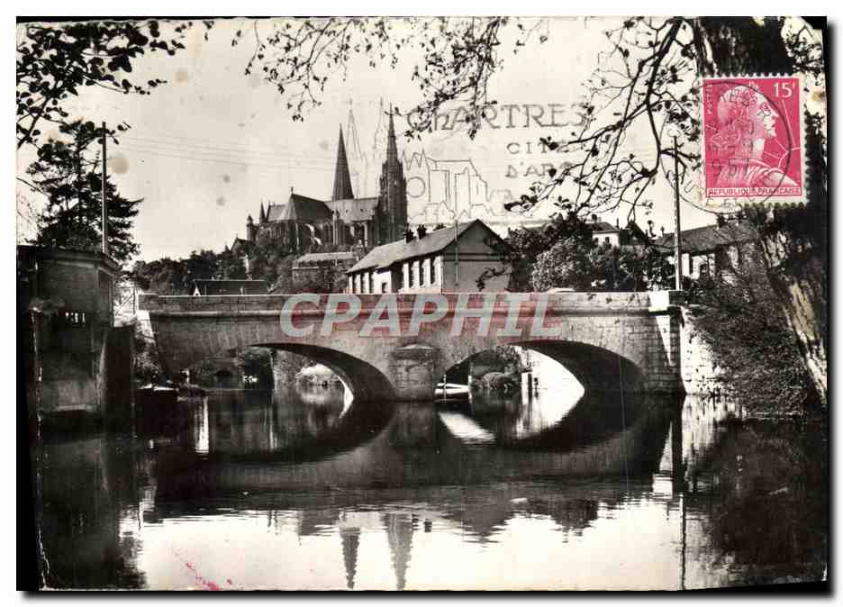 CPM Chartres L'Eure Au Pont Neuf