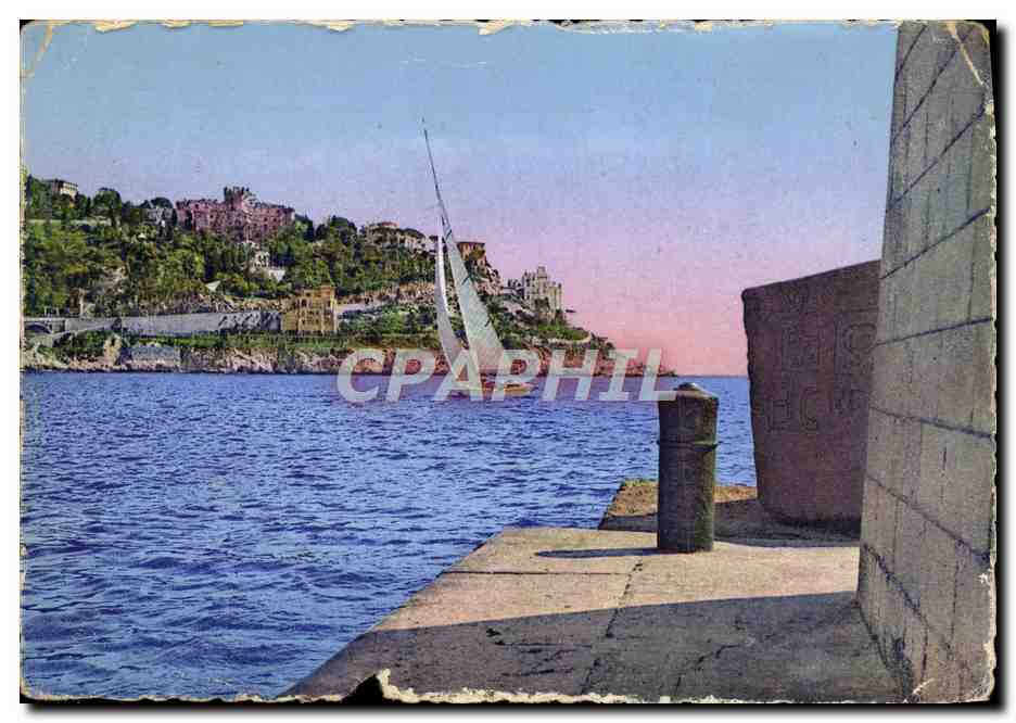 CPM Cote d'Azur Regates Devant Le Cap De Nice