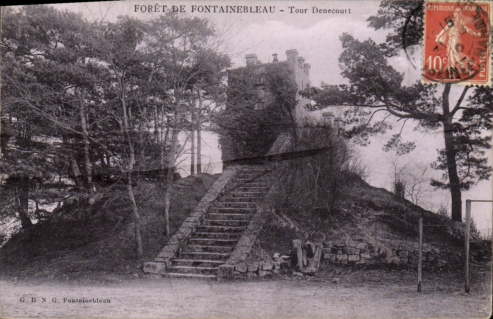 Forêt de Fontainebleau — Tour Denecourt — G. B. N. G. Fontainebleau