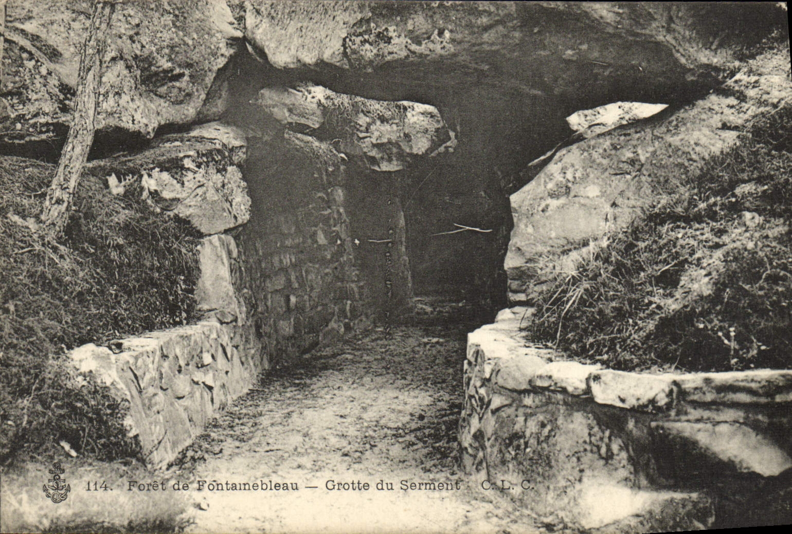 Forêt de Fontainebleau — Grotte du Serment — C.L.C. — n°114