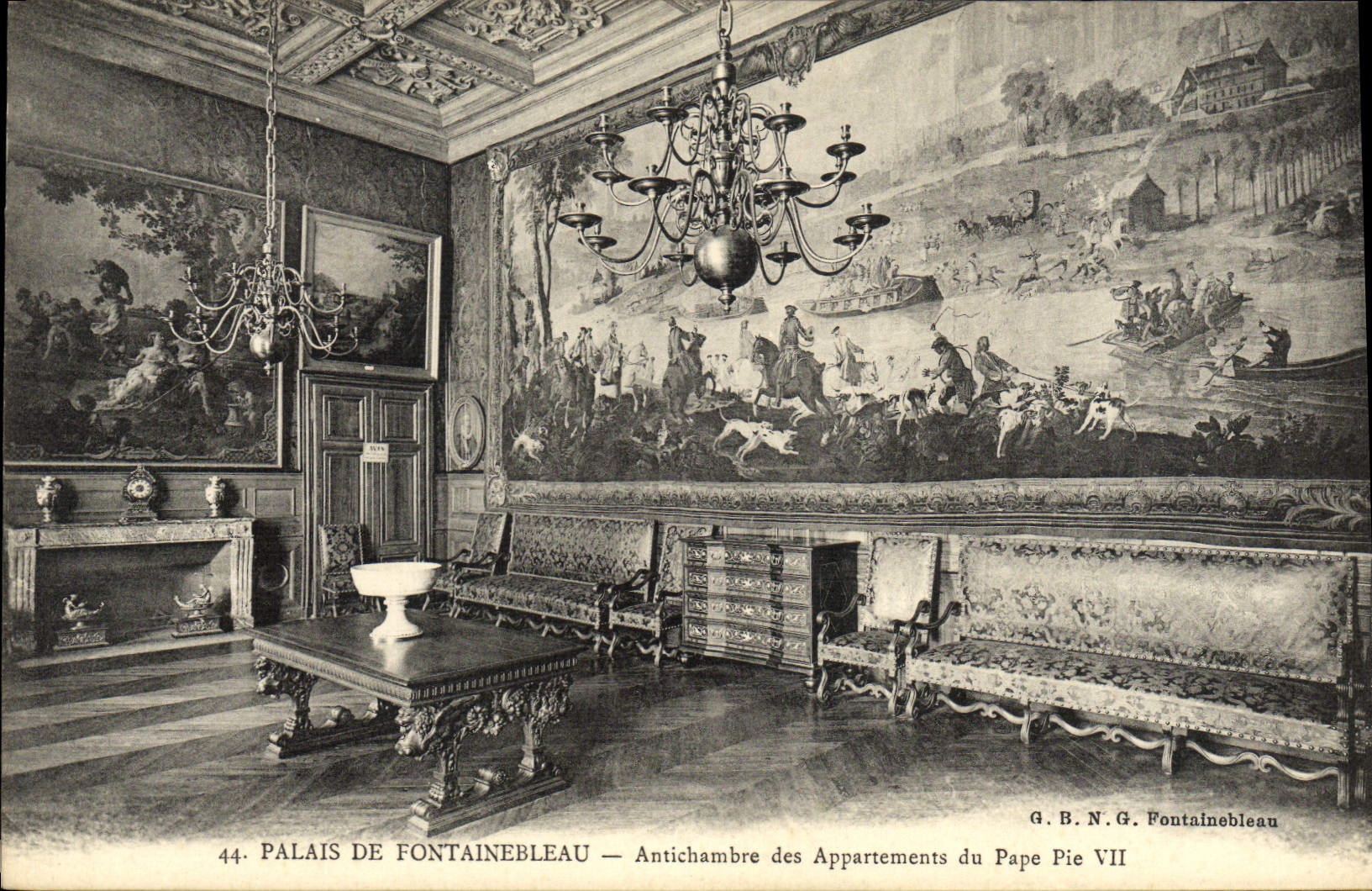 Palais de Fontainebleau — Antichambre des Appartements du Pape Pie VII — G.B.N.G. Fontainebleau