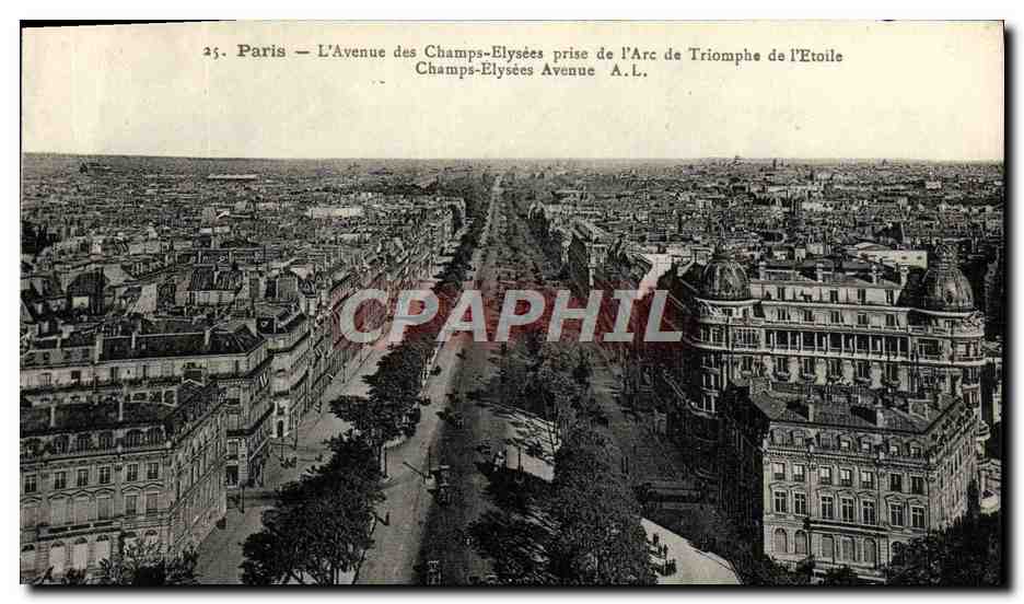 CPA Paris L'Avenue Des Champs Elysees Prise De l'Arc De Triomphe De L'Etoile Champs Elysees Avenue