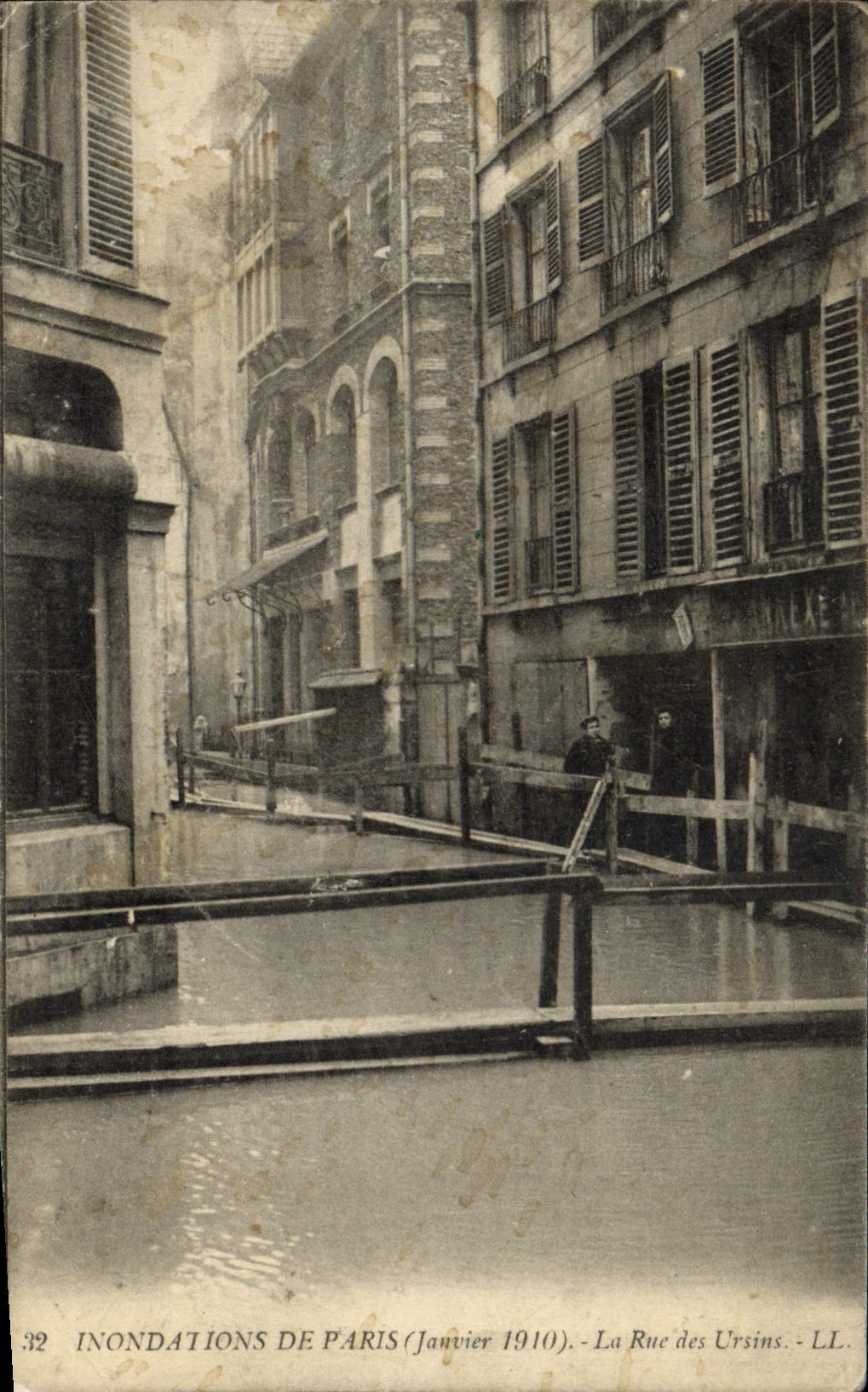 CPA Inondations De Paris La Rue Des Ursins