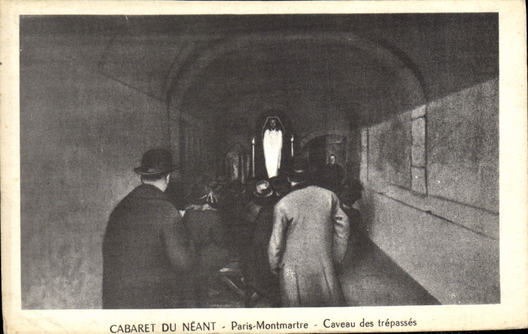 CPA Cabaret Du Neant Paris Montmartre Caveau Des Trepasses