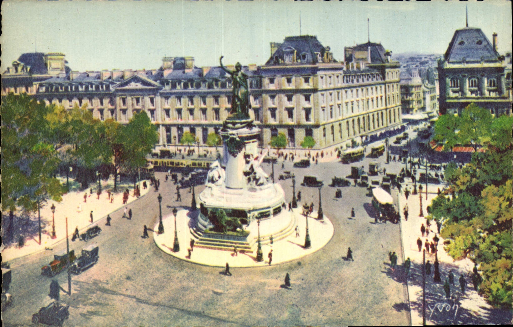 CPA Paris En Flanant Place De La Republique 