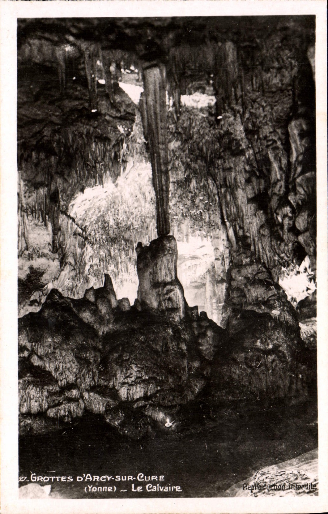 Grottes d'Arcy-sur-Cure — Le Calvaire — A. Joublin, Châlet des Grottes
