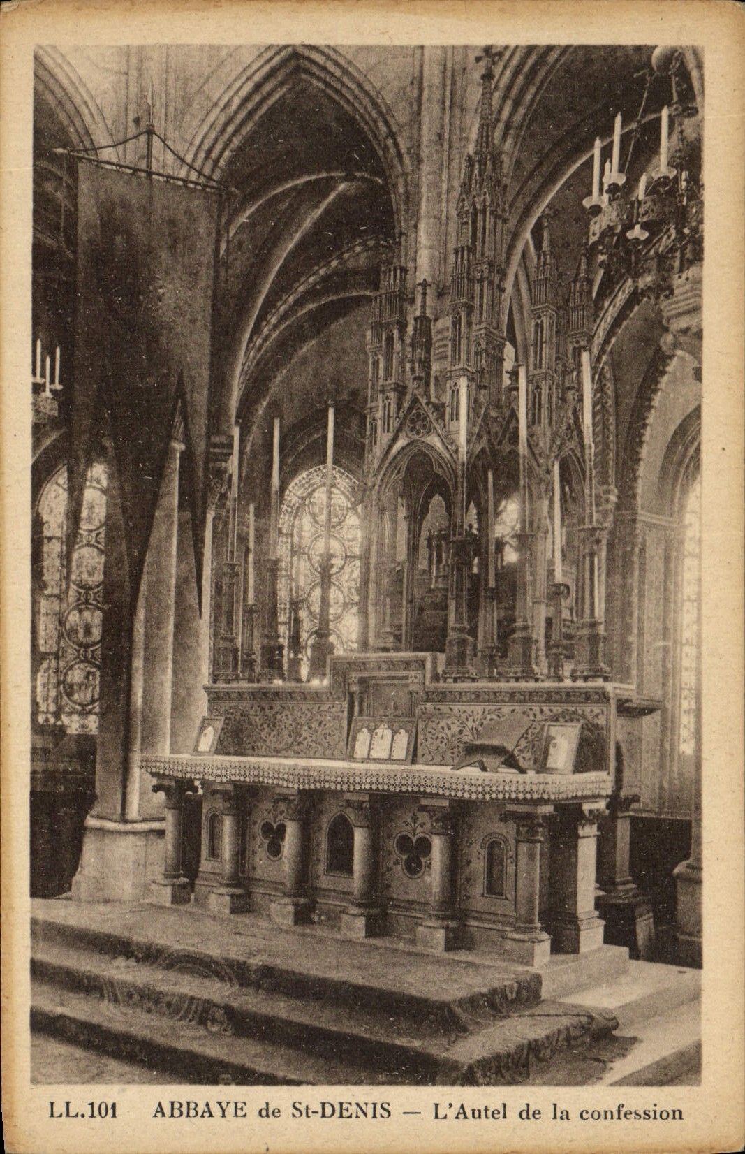 ABBAYE de St-DENIS — L'Autel de la confession - Recto