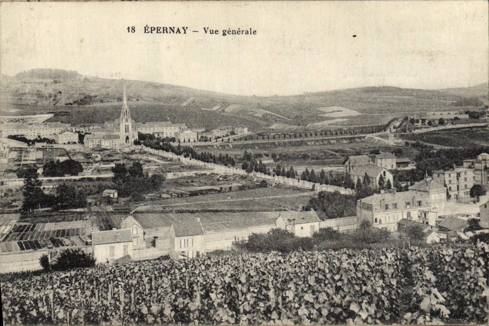 ÉPERNAY — Vue générale — Éditeur : France, phot. à Ay — n° 18