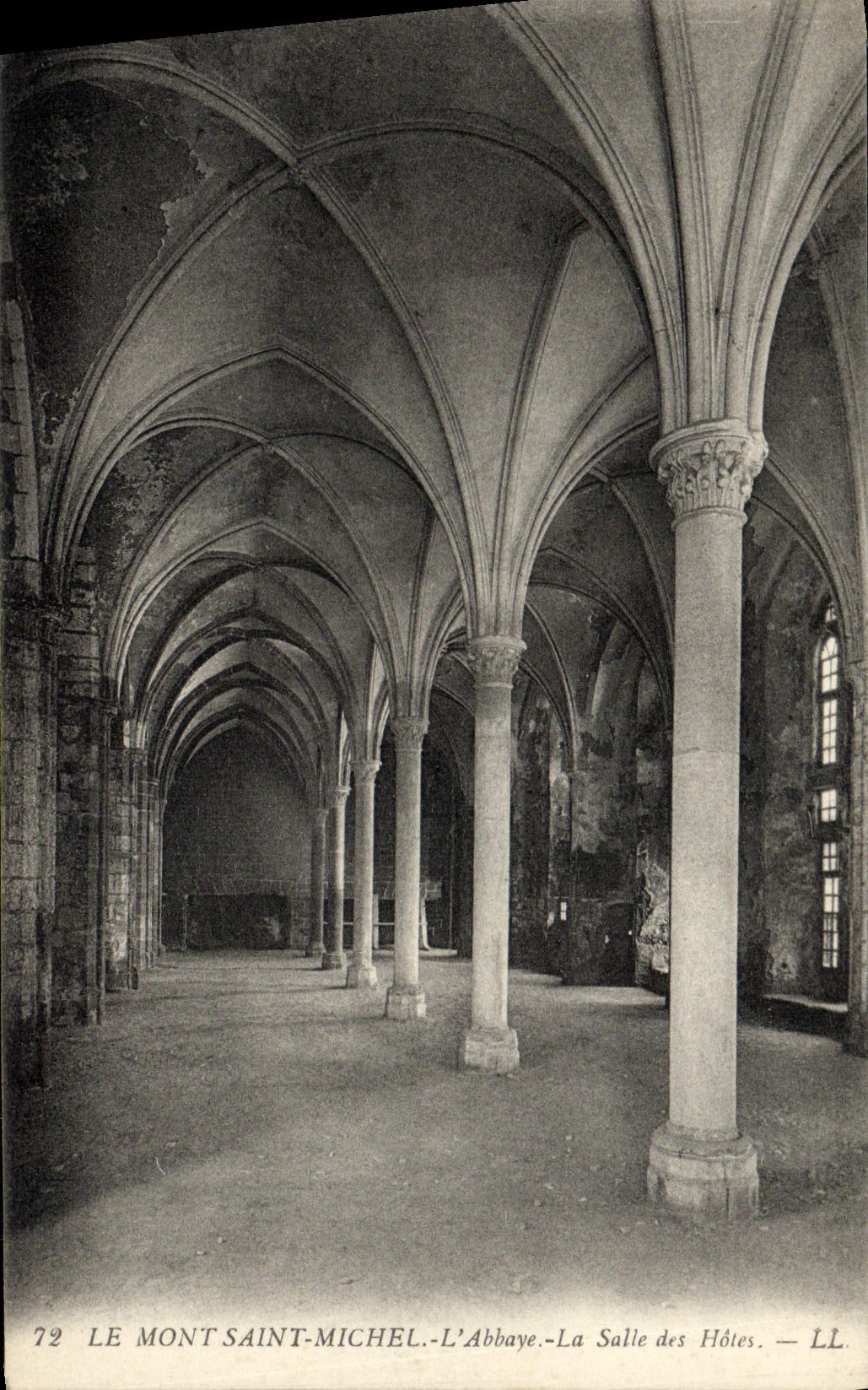 Le Mont Saint-Michel - L'Abbaye - La Salle des Hôtes — LL, n°72
