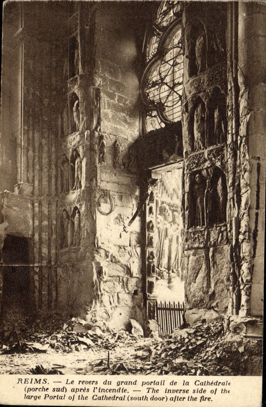 Antike Ansichtskarte Reims Der Rückseite des Großen Portal der Kathedrale nach dem Brand
