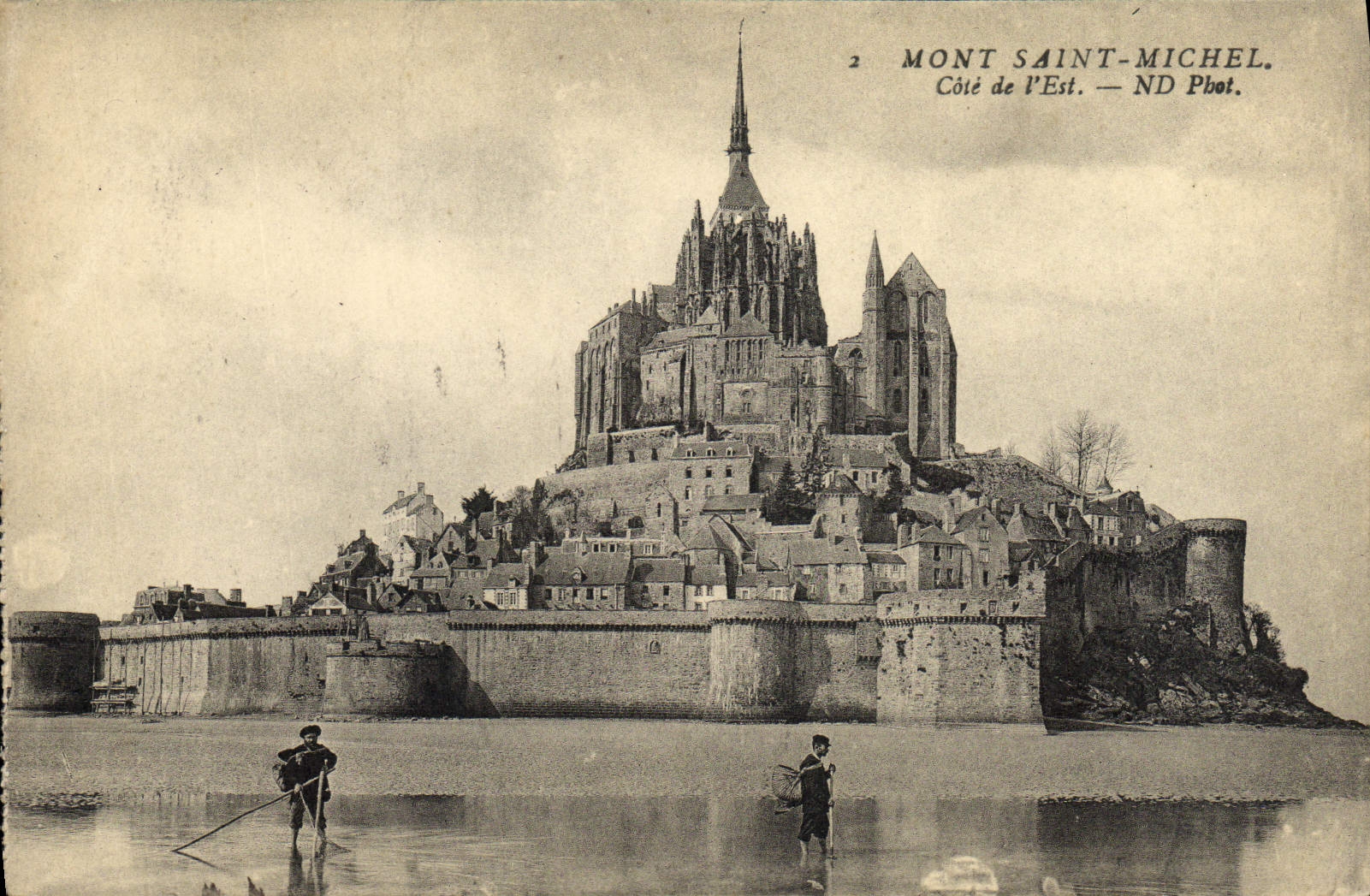 Mont Saint-Michel — Côté de l'Est — ND Phot.