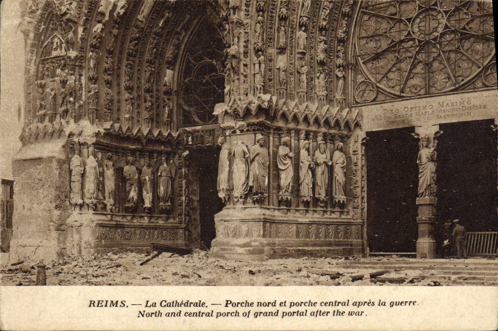 Reims — La Cathédrale — Porche nord et porche central après la guerre
