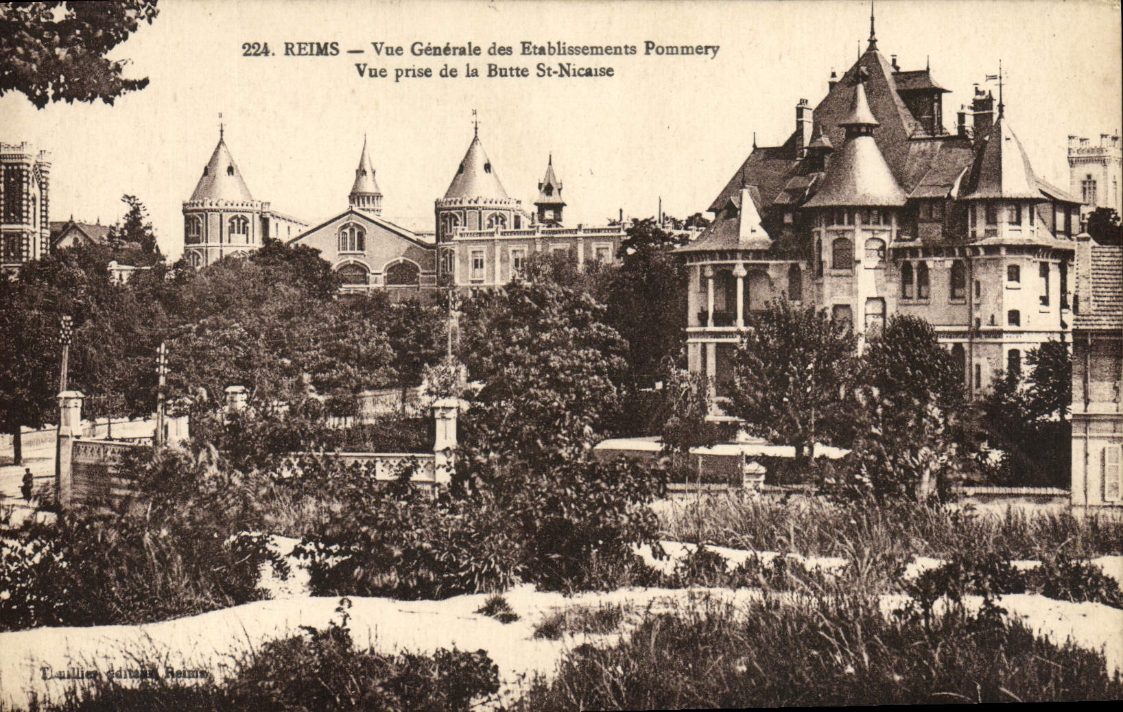 Reims — Vue Générale des Établissements Pommery — Vue prise de la Butte St-Nicaise — T. Lallier, éditeur, Reims