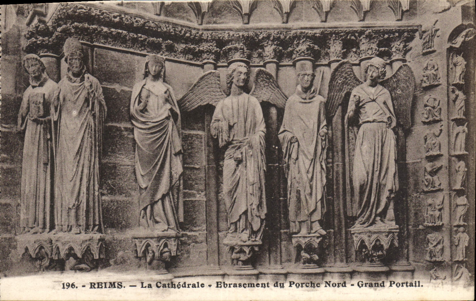 Reims — Die Kathedrale — Restaurierung des Nordportals — Großes Portal