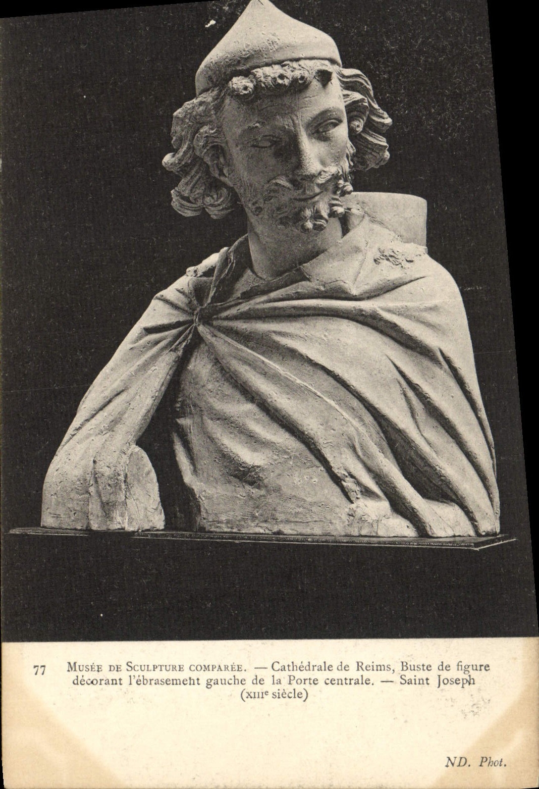 CPA Musee De Sculpture Cathedrale De Reims Buste de figure decorant l'ebrasement gauche de la porte centrale Saint Josep