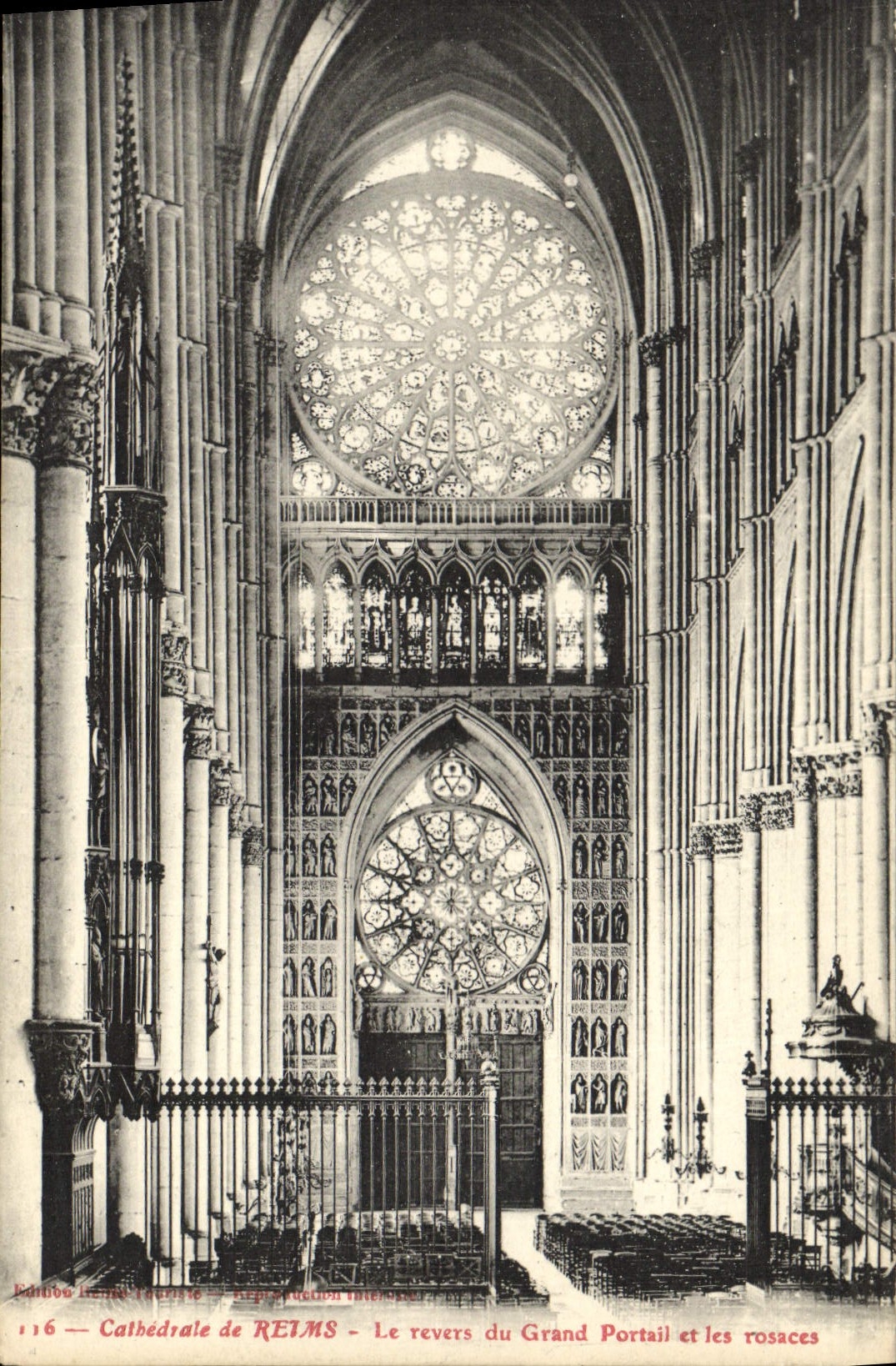 Kathedrale von Reims — Die Rückseite des Großen Portals und die Rosefenster — Éditions Jeanne-Tourville