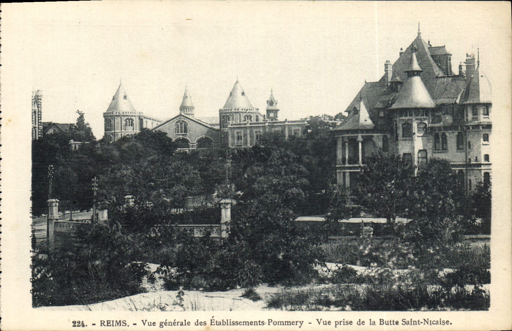 Reims — Vue générale des Établissements Pommery — Vue prise de la Butte Saint-Nicaise