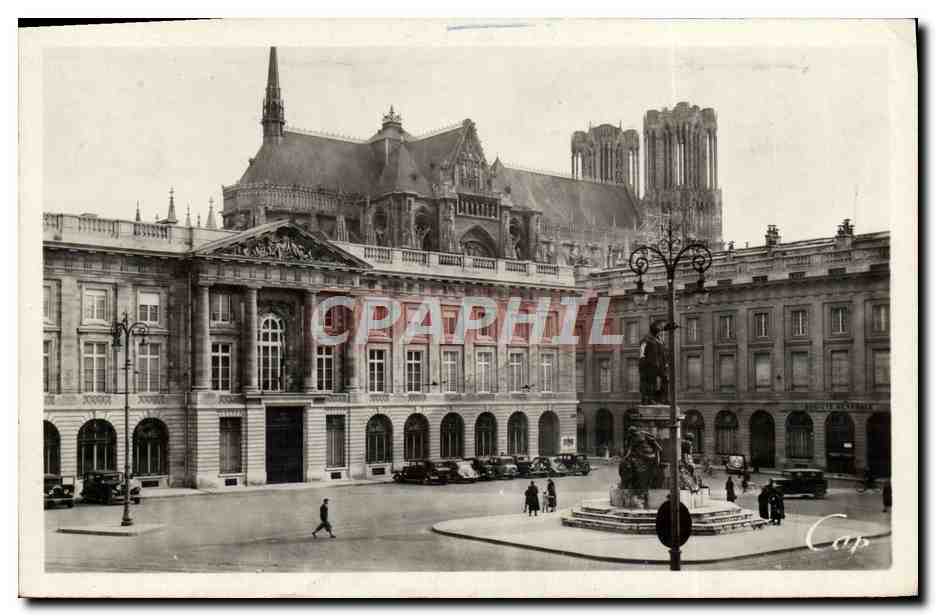 CPA Reims Place Royale Et La Cathedrale