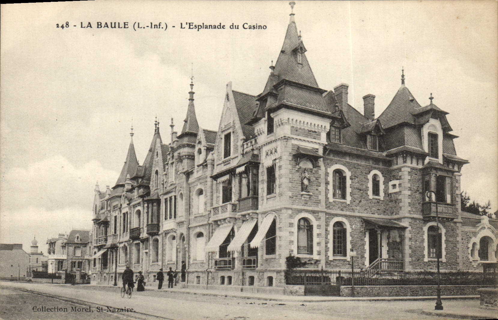 CPA La Baule L'Esplanade Du Casino