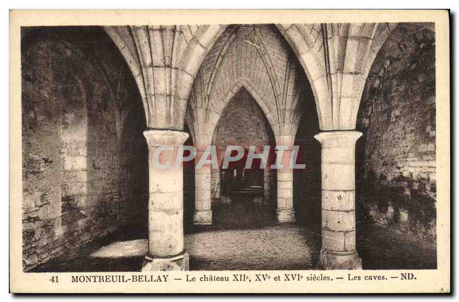 CPA Montreuil Bellay Le Chateau Les caves