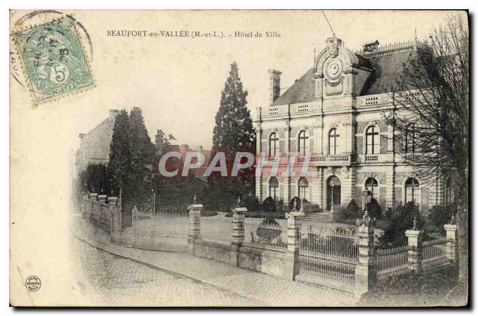 CPA Beaufort en Vallee Hotel de Ville