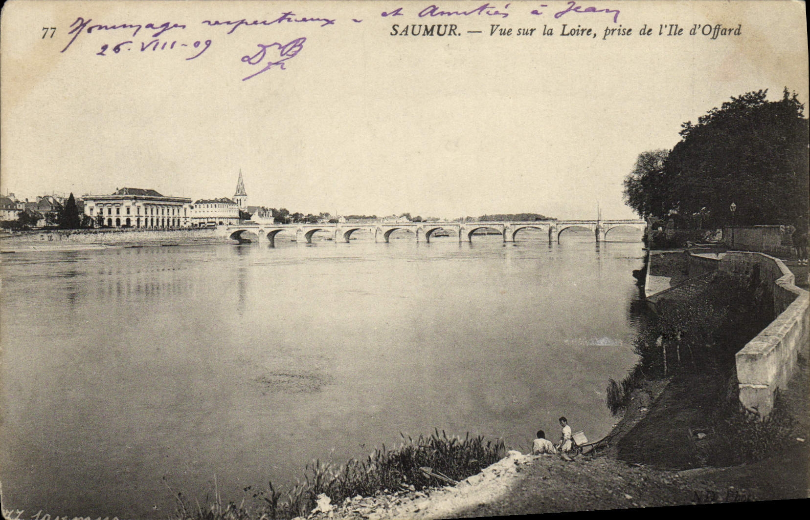 CPA Saumur Vue sur la Loire prise de l'ile d'Offard