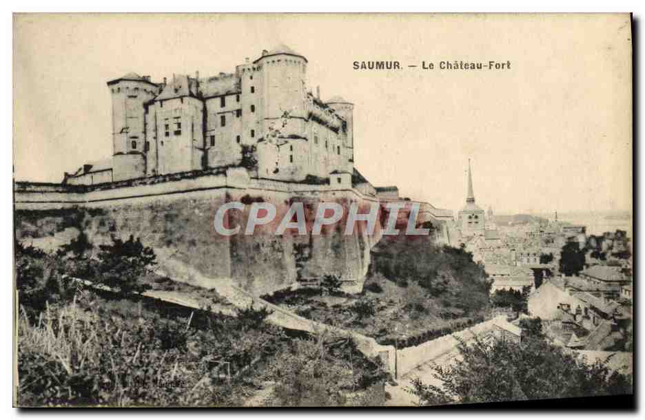 CPA Saumur Le Chateau Fort