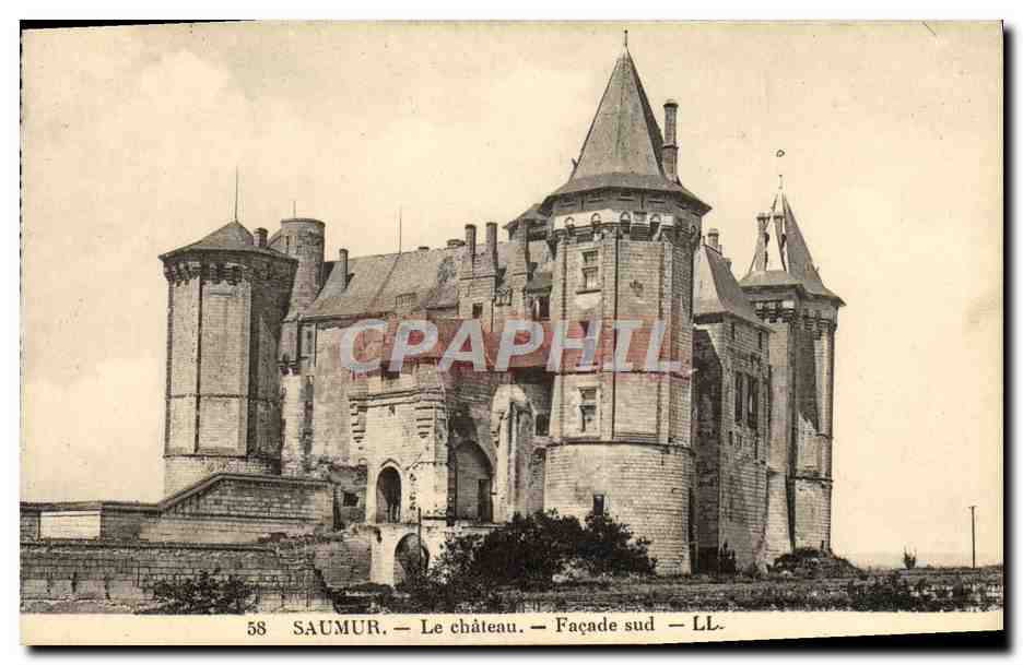 CPA Saumur Le Chateau Facade sud