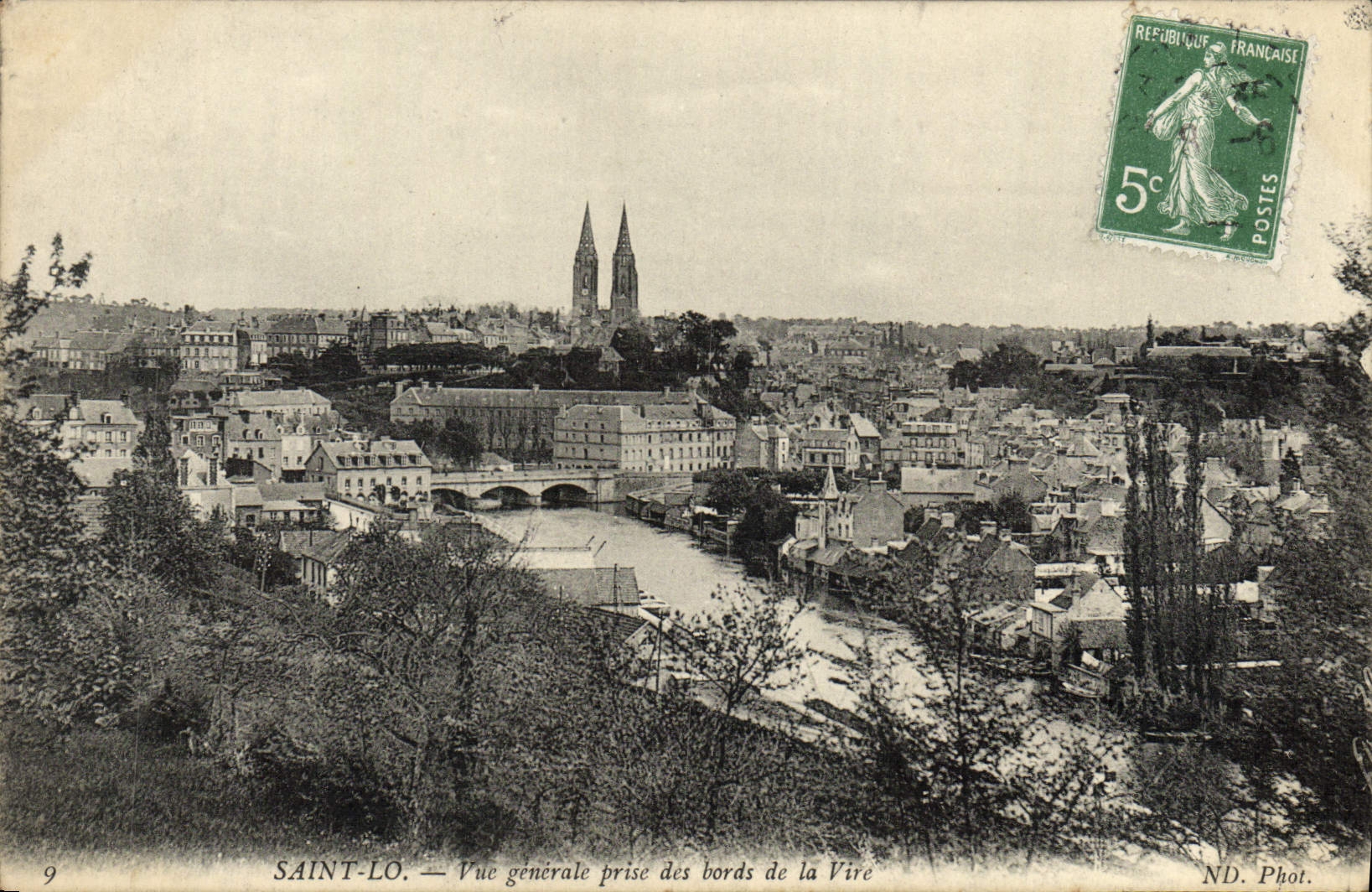 Saint-Lô — Vue générale prise des bords de la Vire — ND. Phot. — n°9