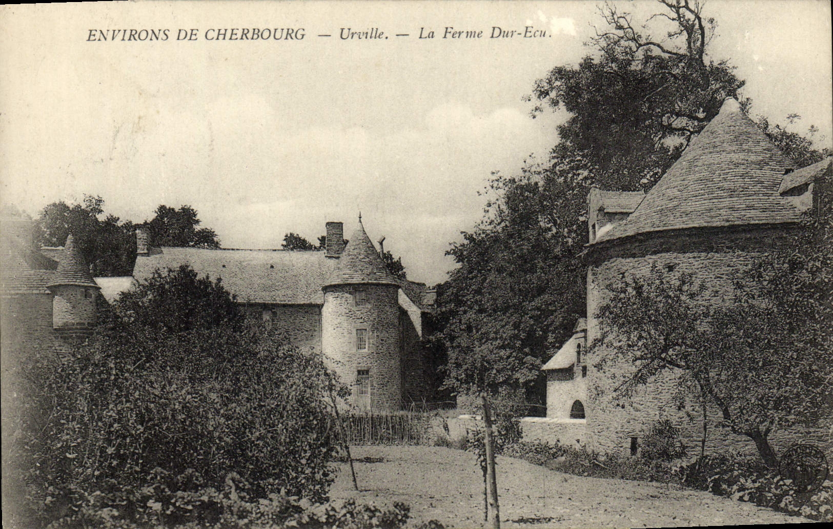 Environ de Cherbourg — Urville — La Ferme Dur-Ecu