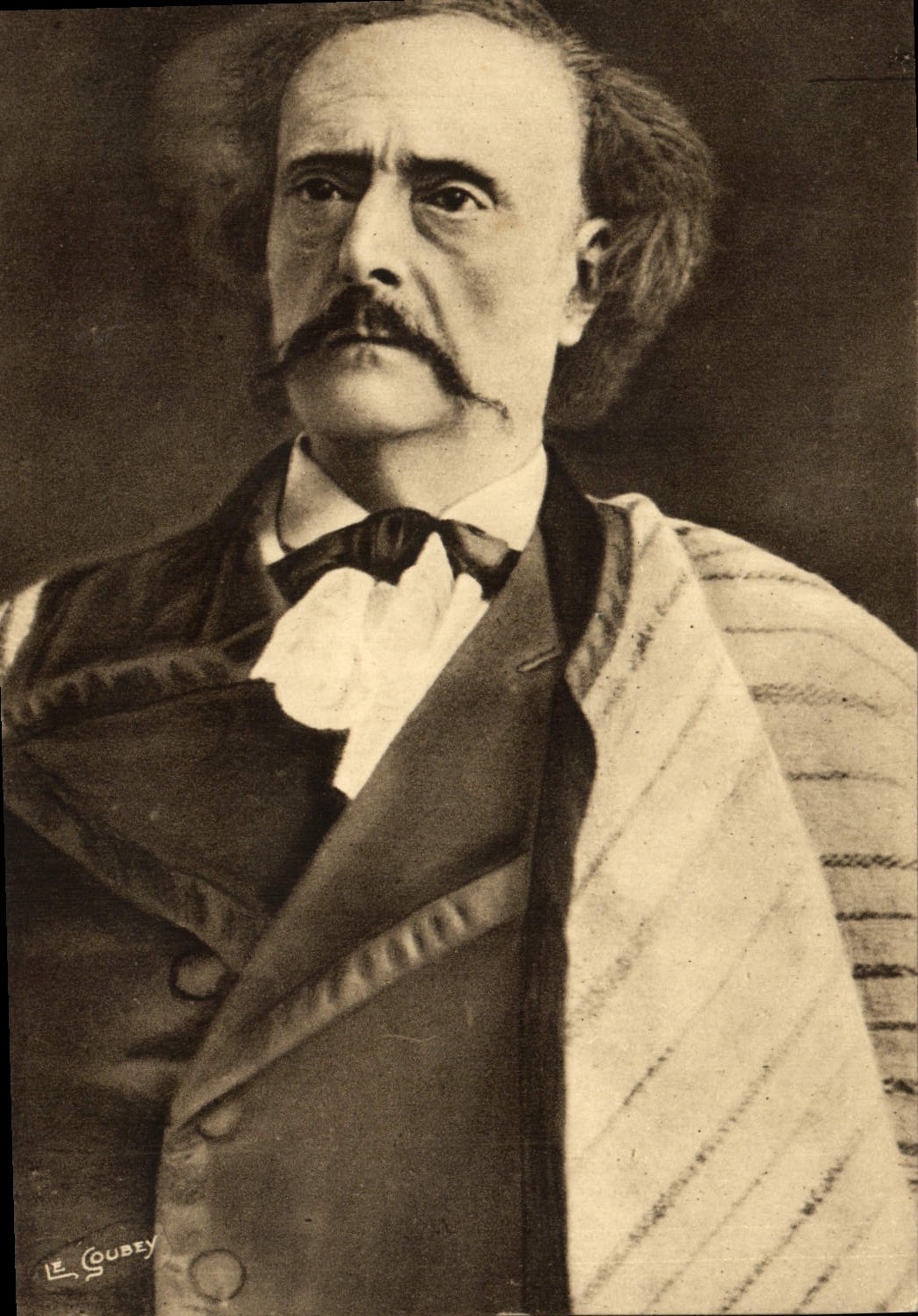 Portrait de St-Sauveur le-Vicomte — Musée de Barbey d'Aurevilly — Éditions Normandes Le Gobey