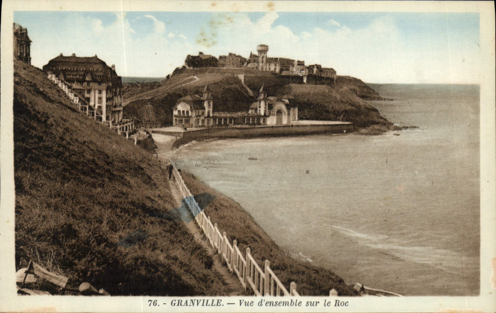 Granville — Vue d'ensemble sur le Roc — Édition A. Bennard, Photo Degraef
