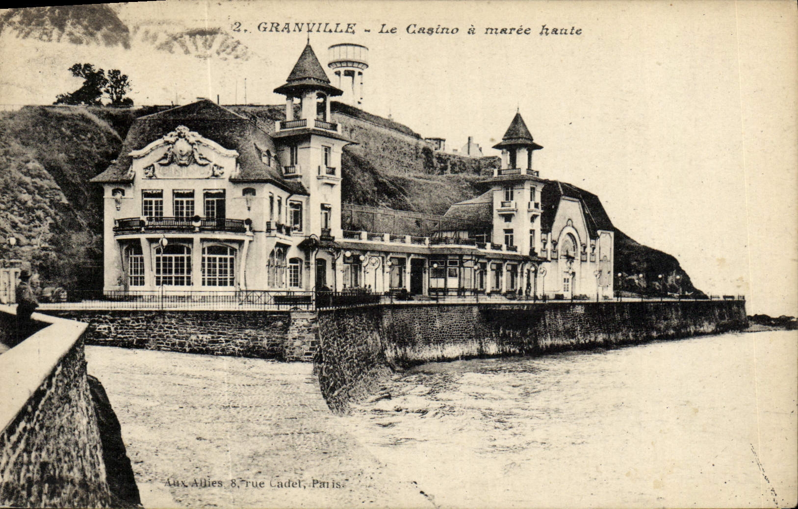 Granville - Das Casino bei Ebbe — Aux Alliés, 8, rue Cadet, Paris