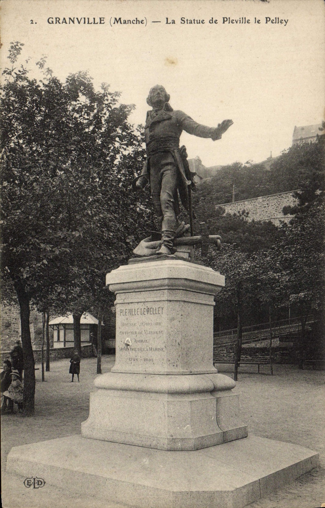 Granville (Manche) — La Statue de Pleville le Pelley