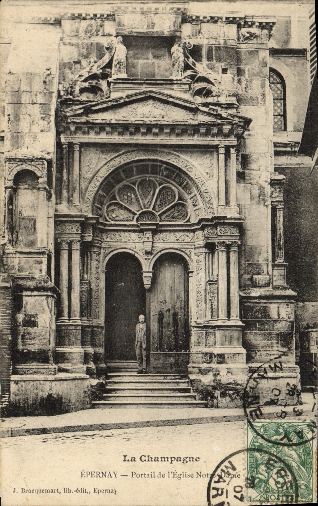 CPA Epernay Portail de l'Eglise Notre Dame