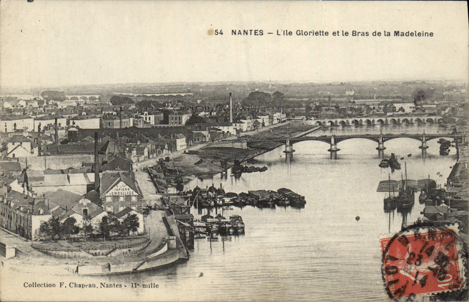 CPA Nantes L'Ile Gloriette et le Bras de la Madeleine