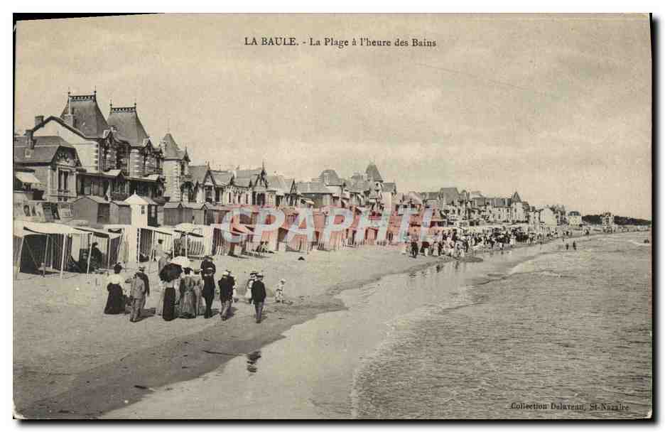 CPA La Baule La Plage A l'Heure Des Bains