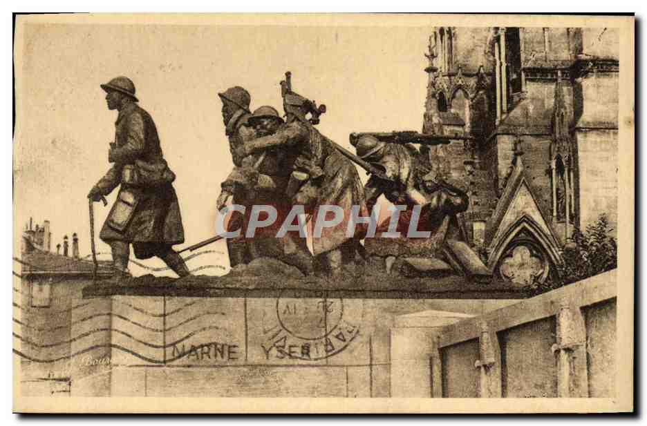 CPA Chalons Sur Marne Monument des Morts 1914 1918 Militaria