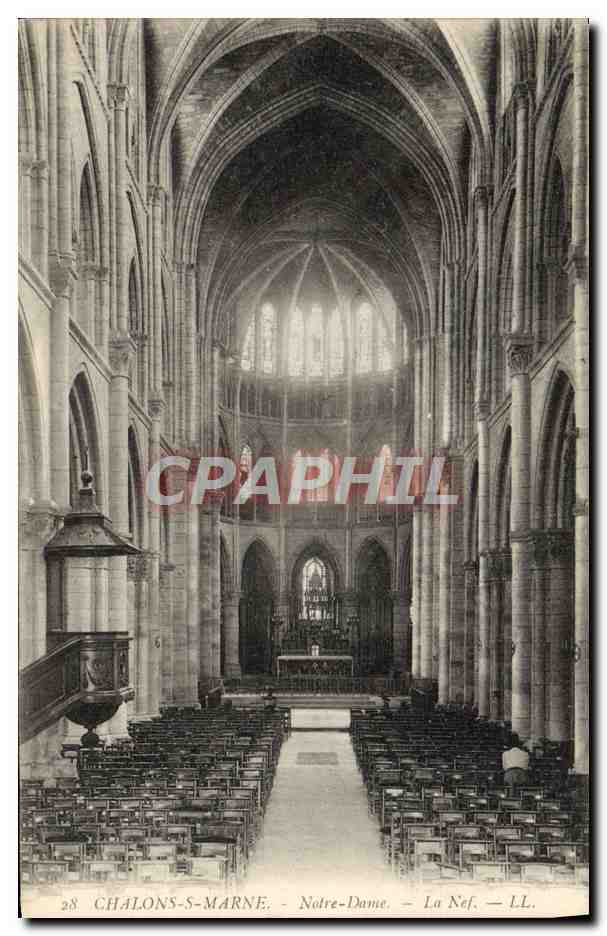 CPA Chalons Sur Marne Notre Dame La nef