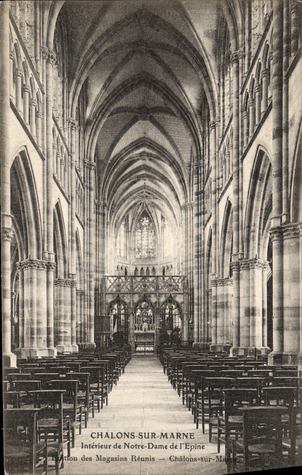 CPA Chalons Sur Marne interieur De Notre Dame De l'Epine