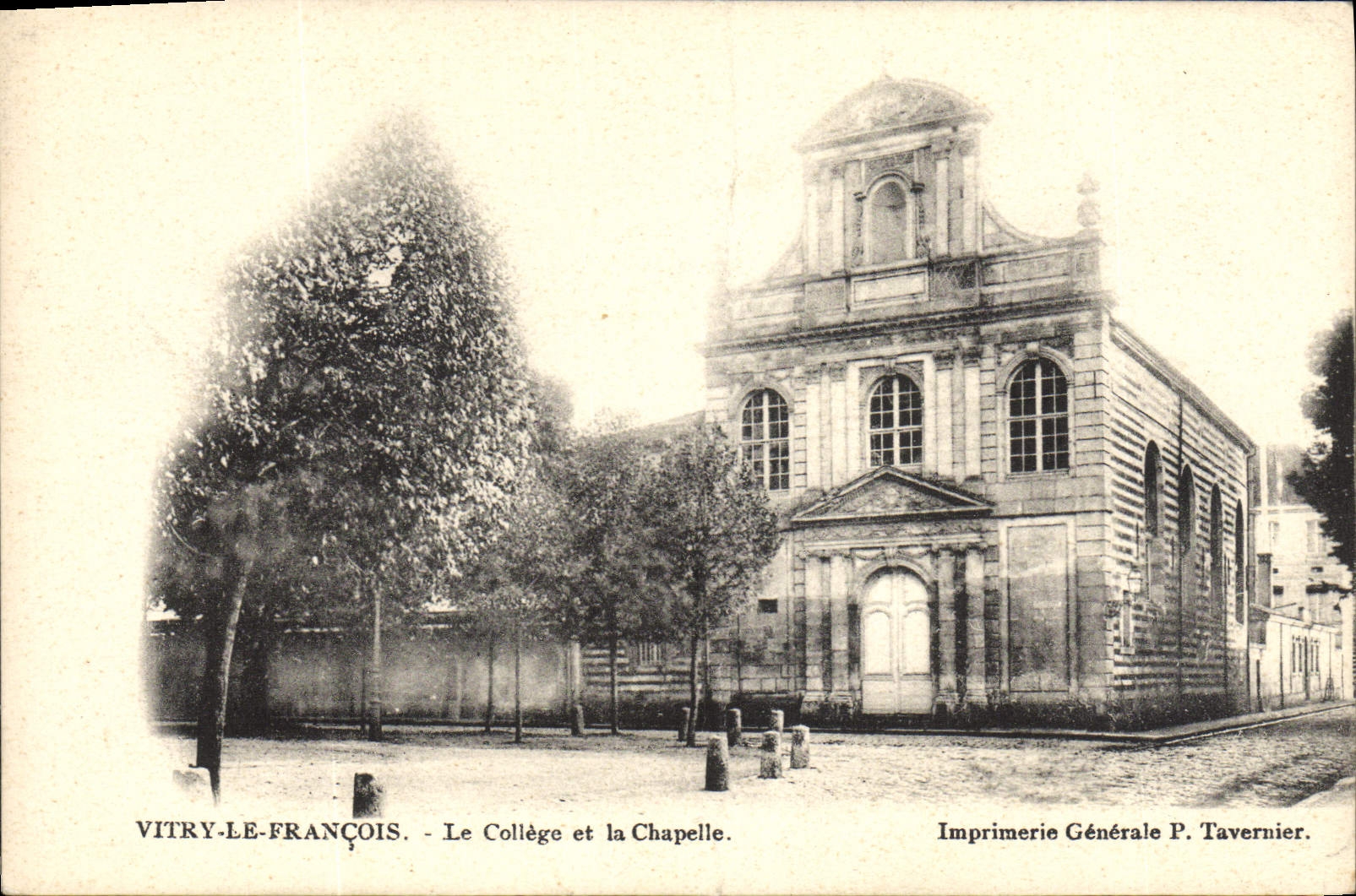CPA Vitry Le Francois Le College Et La Chapelle