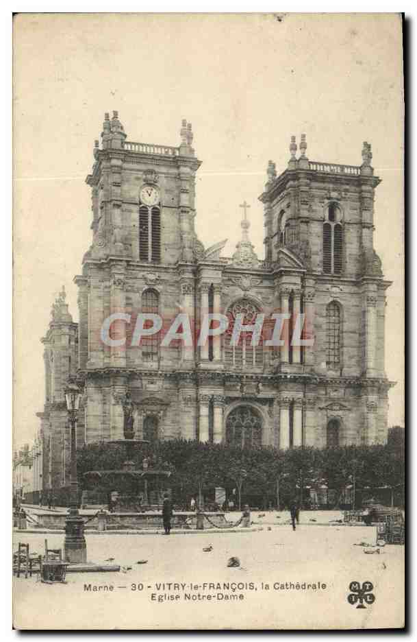 CPA Vitry Le Francois La Cathedrale Eglise Notre Dame