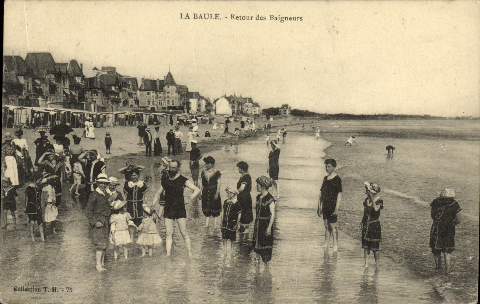 CPA La Baule Retour Des Baigneurs
